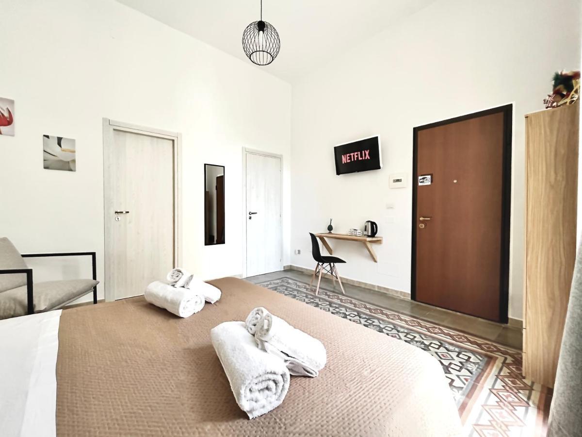 Marilu Apartments Палермо Екстериор снимка