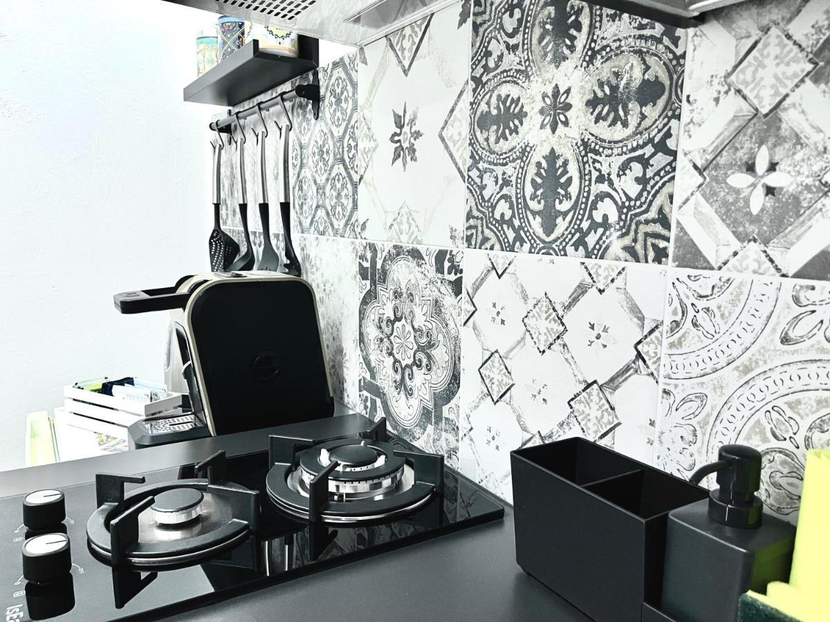 Marilu Apartments Палермо Екстериор снимка